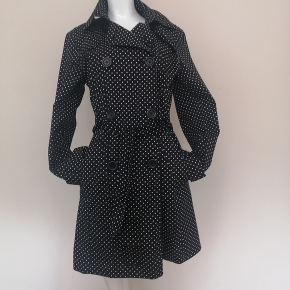 London Fog XS - Picture 3 of 7